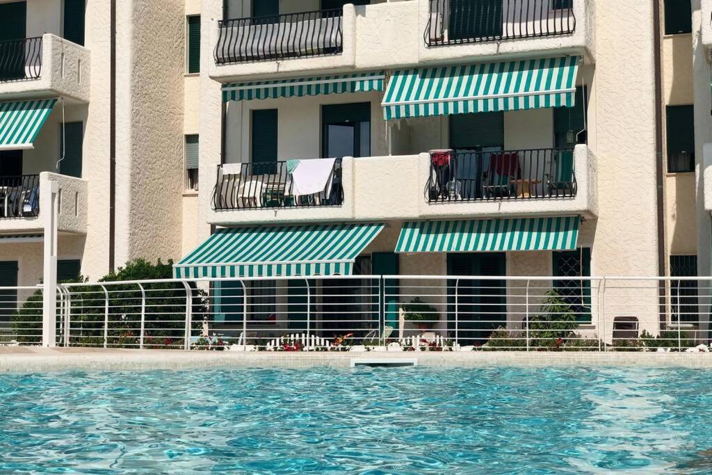 El Palmar Residence Vista-Mare E Vista-Piscina Jesolo Extérieur photo
